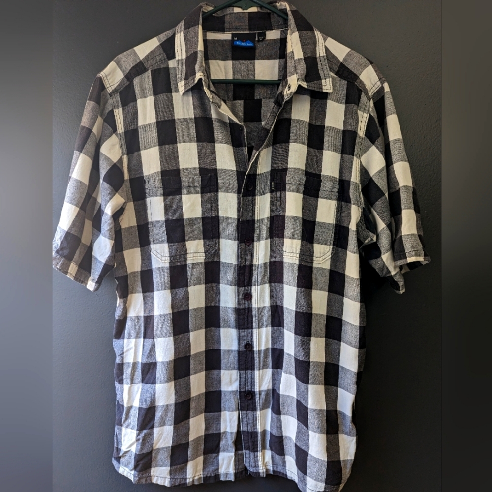 KAVU Mens Black & White Plaid Button Down